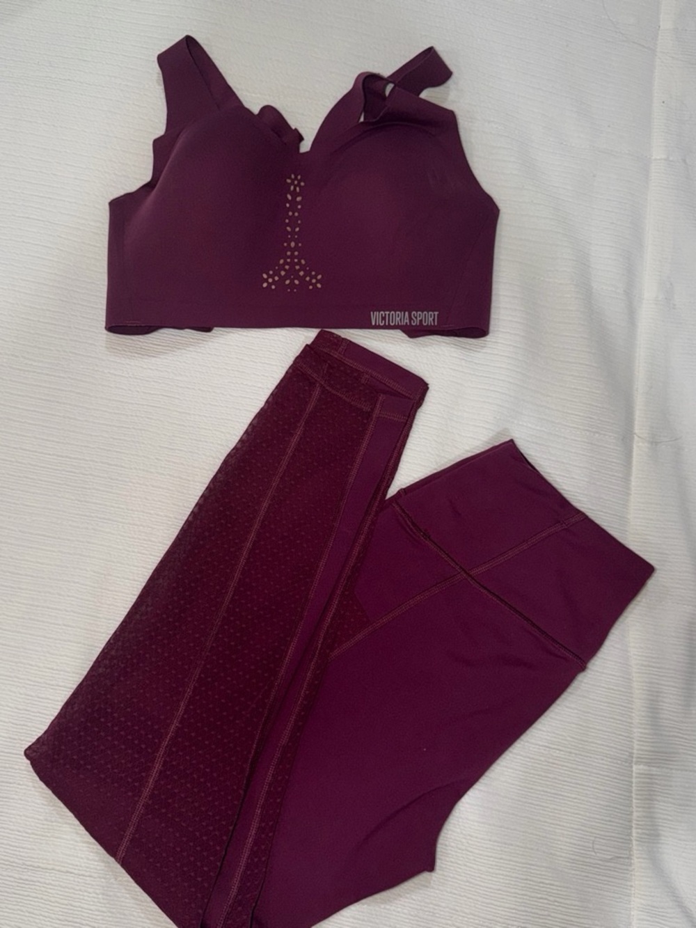 Victoria Leggings & Sport Bra size Small/32D